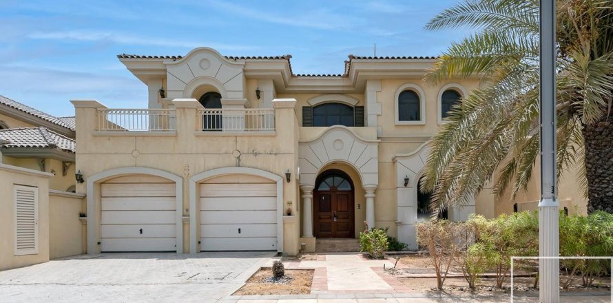5 غرفة نوم  فيلا في Garden Homes, الإمارات العربية المتحدة رقم 193897