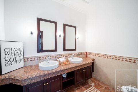 Вилла с 6 спальнями в Signature Villas, ОАЭ №193896 12