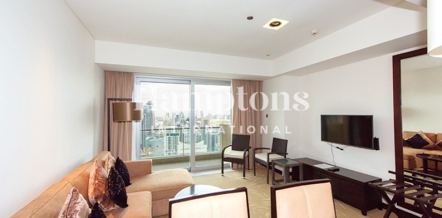 1 bedroom Apartment in The Address Dubai Marina, UAE No. 186871