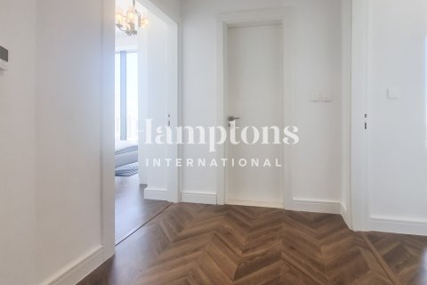 2 bedrooms Apartment in Dubai, UAE No. 186872