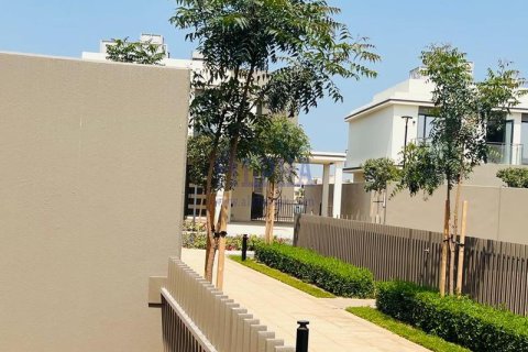 Townhouse de 2 dormitorios en Al Hamra Village, UAE No. 162921 13
