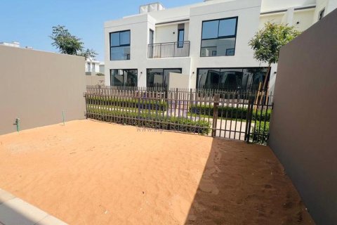 Townhouse de 2 dormitorios en Al Hamra Village, UAE No. 162921 14