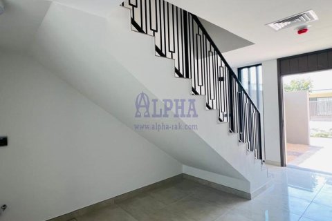 Townhouse de 2 dormitorios en Al Hamra Village, UAE No. 162921 12