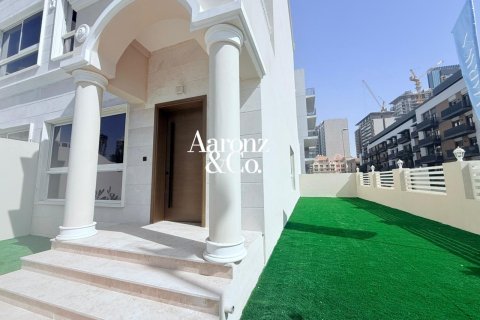 Townhouse de 4 chambres à Jumeirah Village Circle, UAE No. 203206