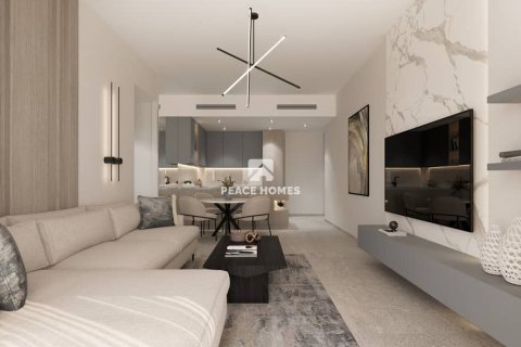Квартира с 2 спальнями в Dubai Residence Complex, ОАЭ №11288