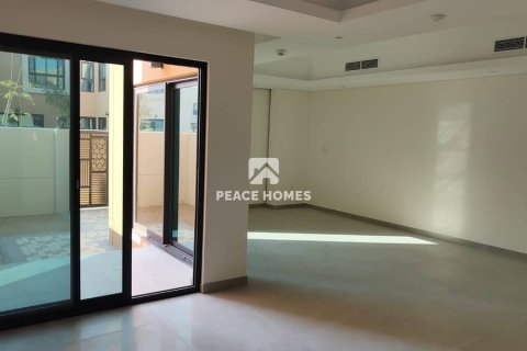 3 bedrooms Townhouse in Al Rahmaniya, UAE No. 11286