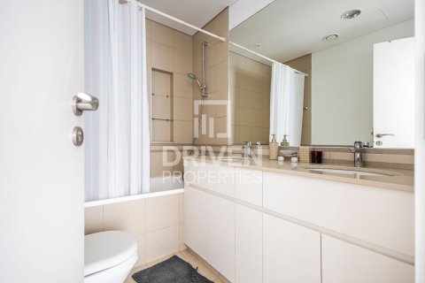 Apartment de 2 dormitorios en Zahra Breeze Apartments, UAE No. 192893 14