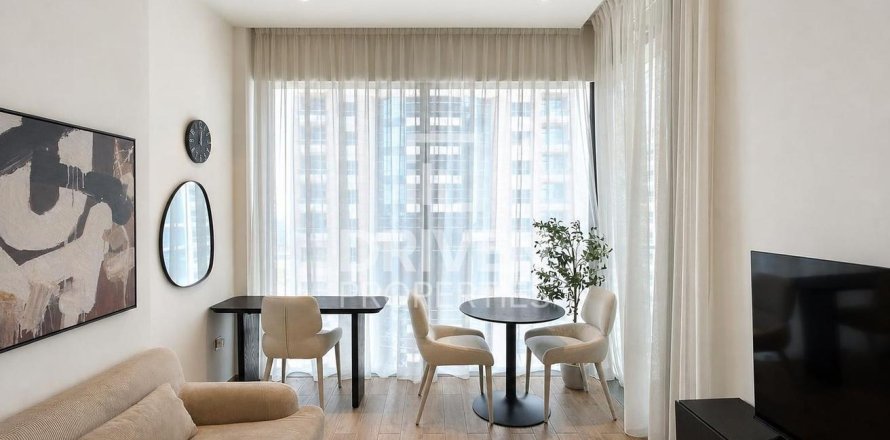 Studio Apartment in Marina Gate, UAE No. 192896