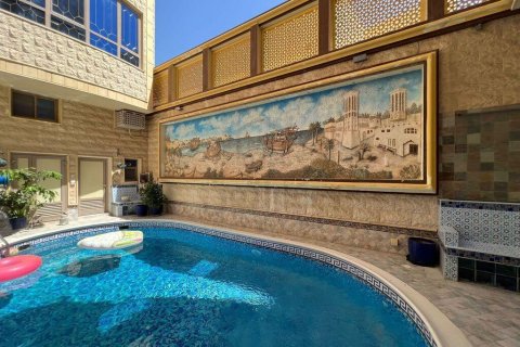 Villa de 15 dormitorios en Muharraq, Bahrain No. 66919 17
