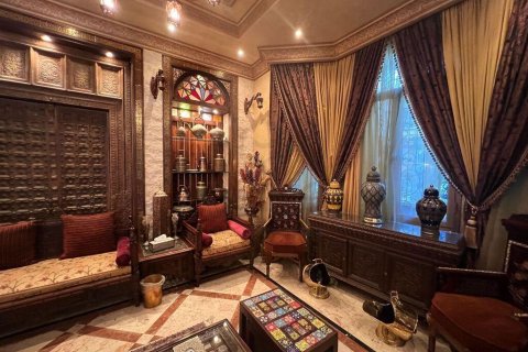Villa de 15 dormitorios en Muharraq, Bahrain No. 66919 3