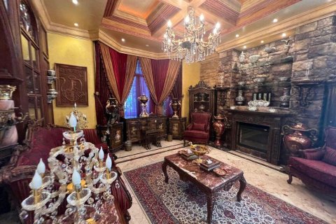 Villa de 15 dormitorios en Muharraq, Bahrain No. 66919 4