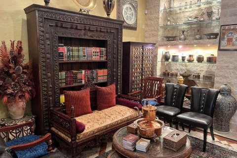 Villa de 15 dormitorios en Muharraq, Bahrain No. 66919 7