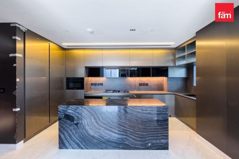 4 bedrooms Apartment in Business Bay, UAE No. 161755