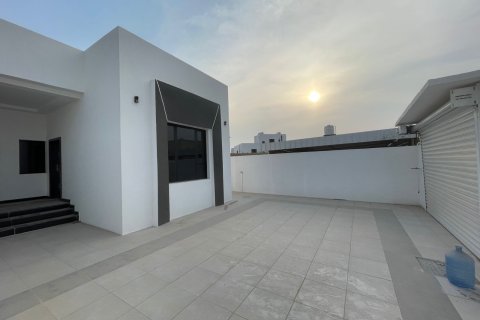 Villa Jumelée de 5 chambres à As Sib, Oman No. 106900 12