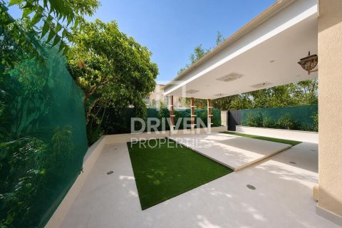 Villa de 2 dormitorios en Springs 8, UAE No. 192113 17