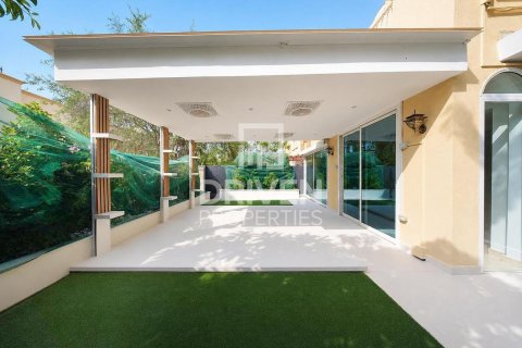 Villa de 2 dormitorios en Springs 8, UAE No. 192113 4