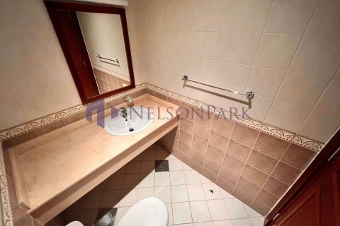 Apartment de 2 dormitorios en Doha, Qatar No. 60959 8