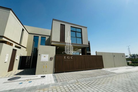 Townhouse de 3 chambres à Abu Dhabi, UAE No. 22407 10