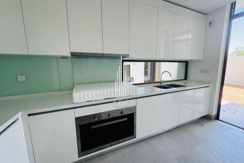 Townhouse de 3 chambres à Abu Dhabi, UAE No. 22407 5