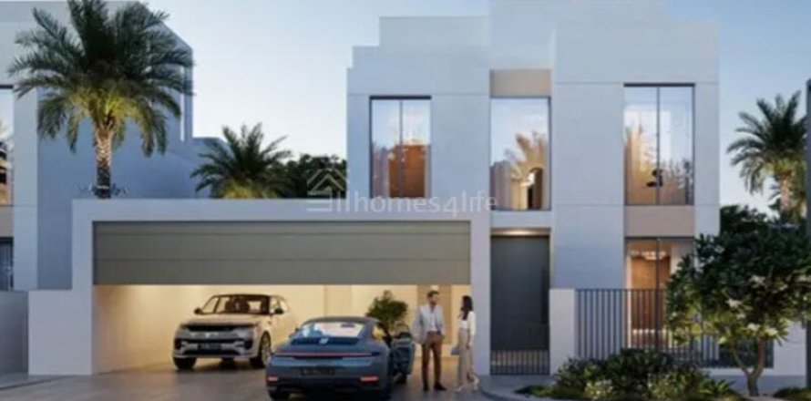 Villa de 4 dormitorios en Dubai, UAE No. 166114