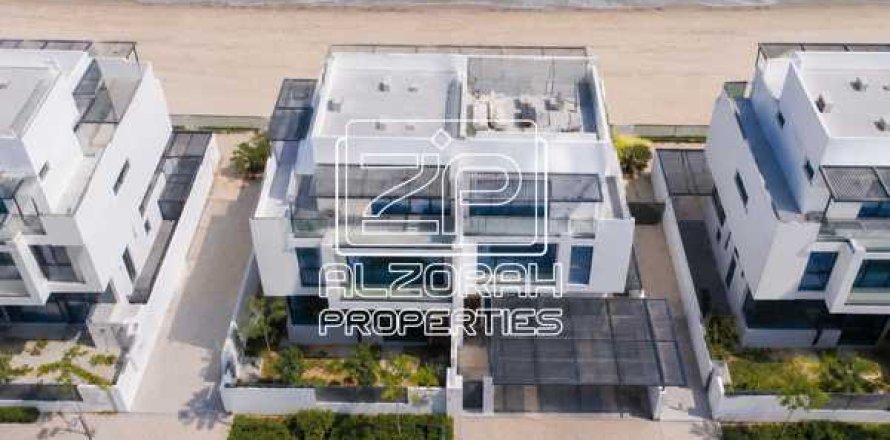 7 bedrooms Villa in Sharjah Waterfront City, UAE No. 187100