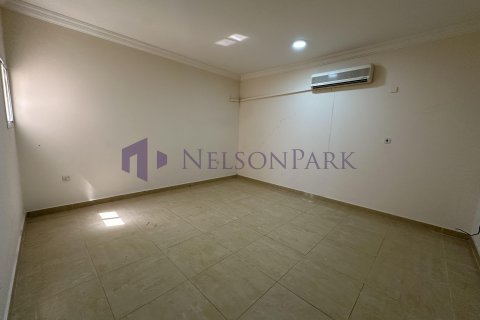 Villa de 5 dormitorios en Doha, Qatar No. 58565 12