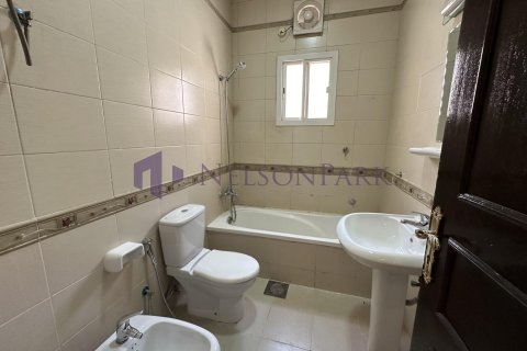 Villa de 5 dormitorios en Doha, Qatar No. 58565 9