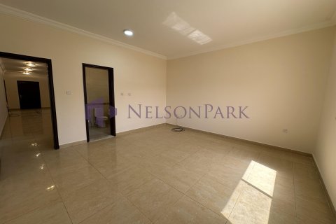 Villa de 5 dormitorios en Doha, Qatar No. 58565 16