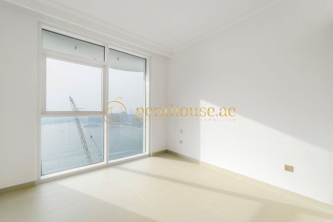 Appartement de 1 chambre à EMAAR Beachfront, UAE No. 128693 15