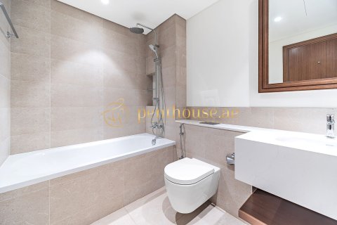 Appartement de 1 chambre à EMAAR Beachfront, UAE No. 128695 15