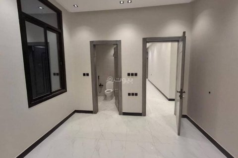 4 bedrooms Apartment in Riyadh, Saudi Arabia No. 60432 12