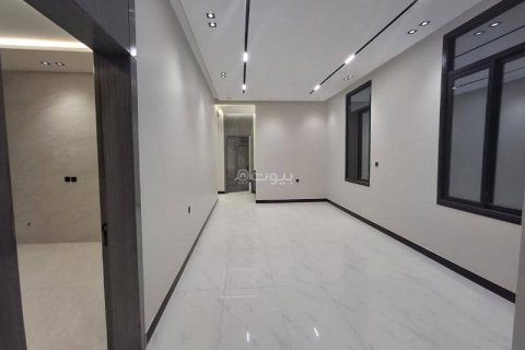4 bedrooms Apartment in Riyadh, Saudi Arabia No. 60432 6