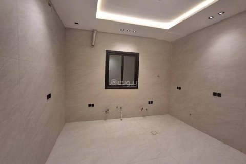 4 bedrooms Apartment in Riyadh, Saudi Arabia No. 60432 5