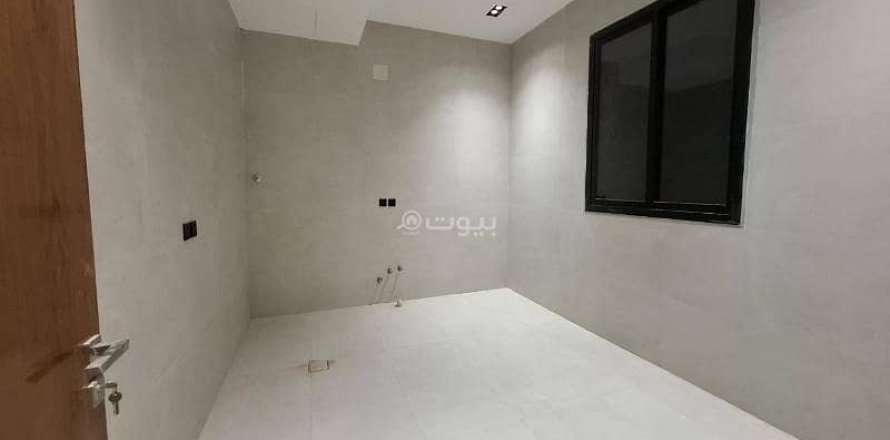 4 bedrooms Apartment in Riyadh, Saudi Arabia No. 60434