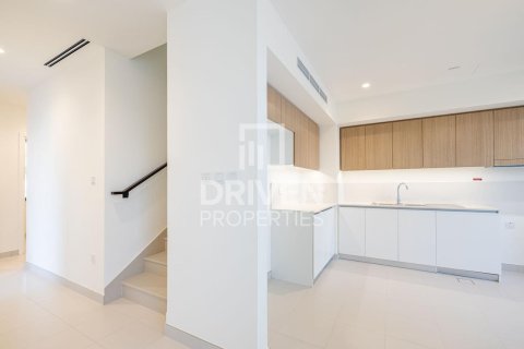 4 غرف نوم تاون هاوس في EMAAR South, الإمارات العربية المتحدة رقم 192193 10
