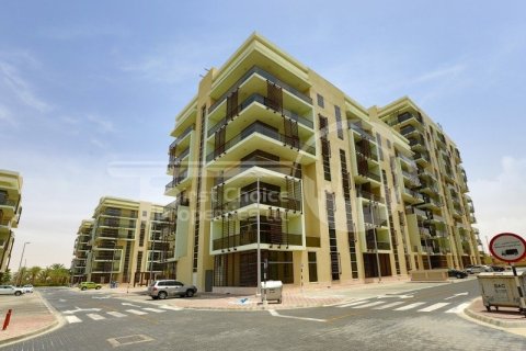 2 bedrooms Apartment in Abu Dhabi, UAE No. 13193