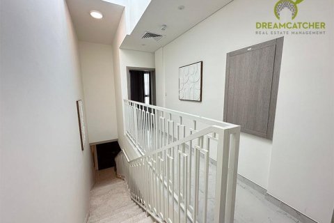 2 غرف نوم تاون هاوس في Mina Al Arab, الإمارات العربية المتحدة رقم 75639 24