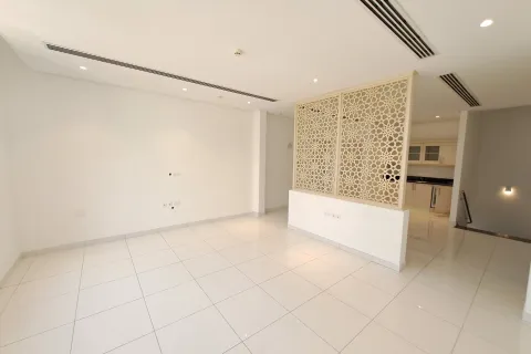 Villa de 5 chambres à Madinat as'Sultan Qaboos, Oman No. 108497 4