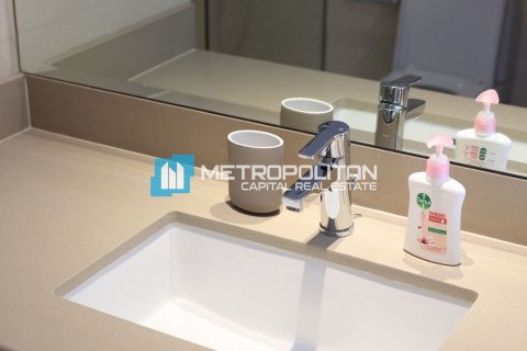 1 bedroom Apartment on the Yas Island, UAE No. 140669 15