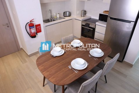 1 bedroom Apartment on the Yas Island, UAE No. 140669 8