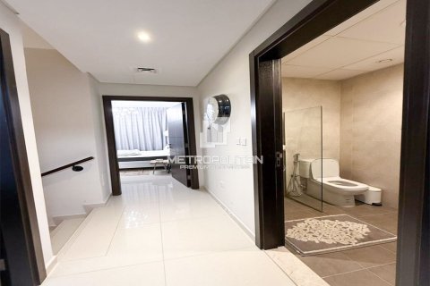 Townhouse de 3 dormitorios en DAMAC Hills (Akoya by DAMAC), UAE No. 128422 11