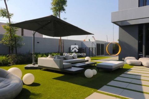 4 bedrooms Villa in Masaar 1 Azalea Tilal City, UAE No. 10812
