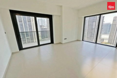 2 bedrooms Apartment in Dubai, UAE No. 168045