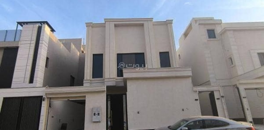 Villa de 5 chambres à Riyadh, Saudi Arabia No. 99497