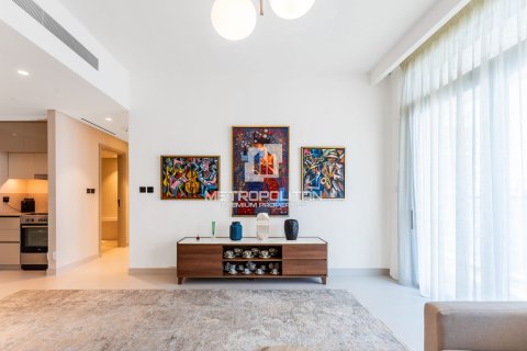 Квартира с 1 спальней в EMAAR Beachfront, ОАЭ №128200 8