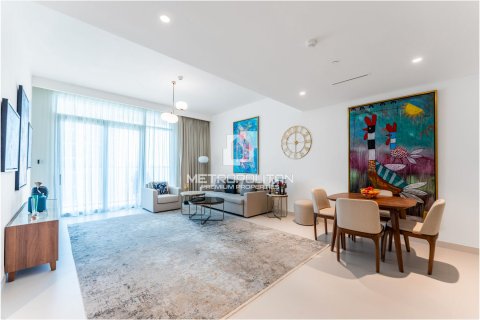 Квартира с 1 спальней в EMAAR Beachfront, ОАЭ №128200 18
