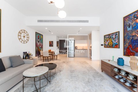 Квартира с 1 спальней в EMAAR Beachfront, ОАЭ №128200 12