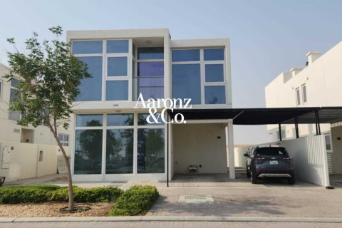 6 bedrooms Villa in DAMAC Hills (Akoya by DAMAC), UAE No. 202971
