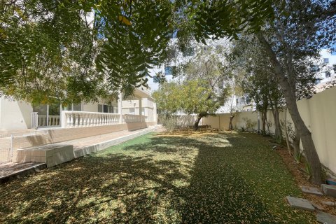 Villa de 6 chambres à Muscat, Oman No. 61429 16