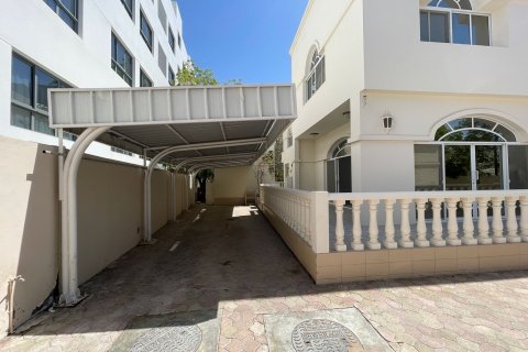 Villa de 6 chambres à Muscat, Oman No. 61429 17